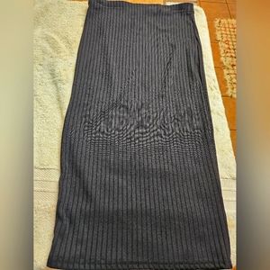 Parisienne size 6 black, stretch pencil skirt. Very fitted and perfect condition